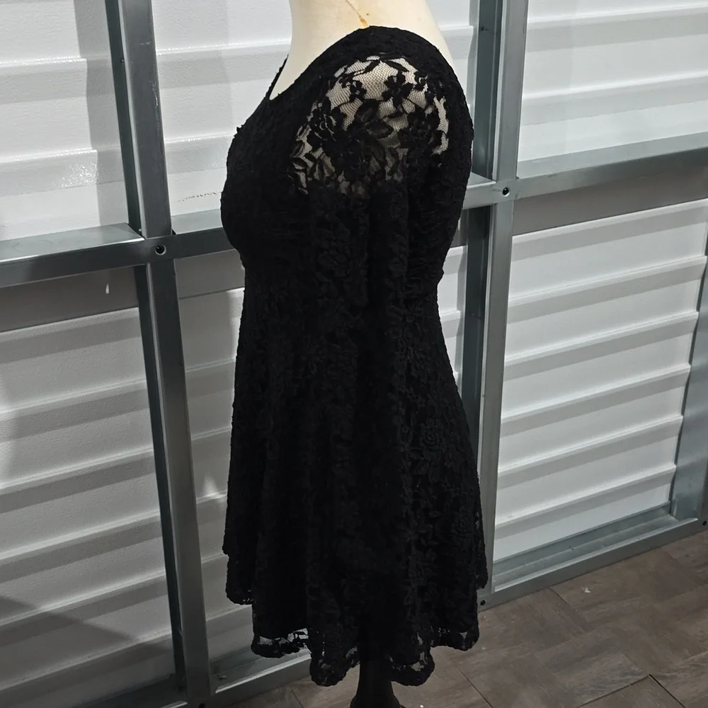 LOVE J Black Lacy Dress‎ Medium - Picture 6 of 11